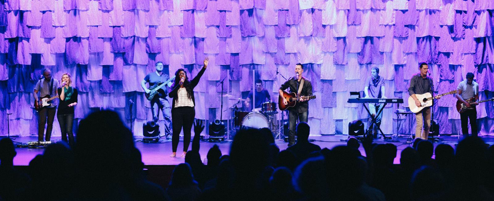 Wheaton - Willow Creek Community Church